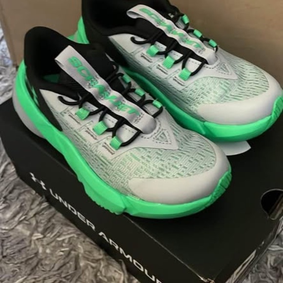 BRAND NEW boy youth under armour scramjet slip on shoes size 11 K (no tie laces) - Picture 7 of 8